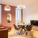 Pallaro 6 Apartment